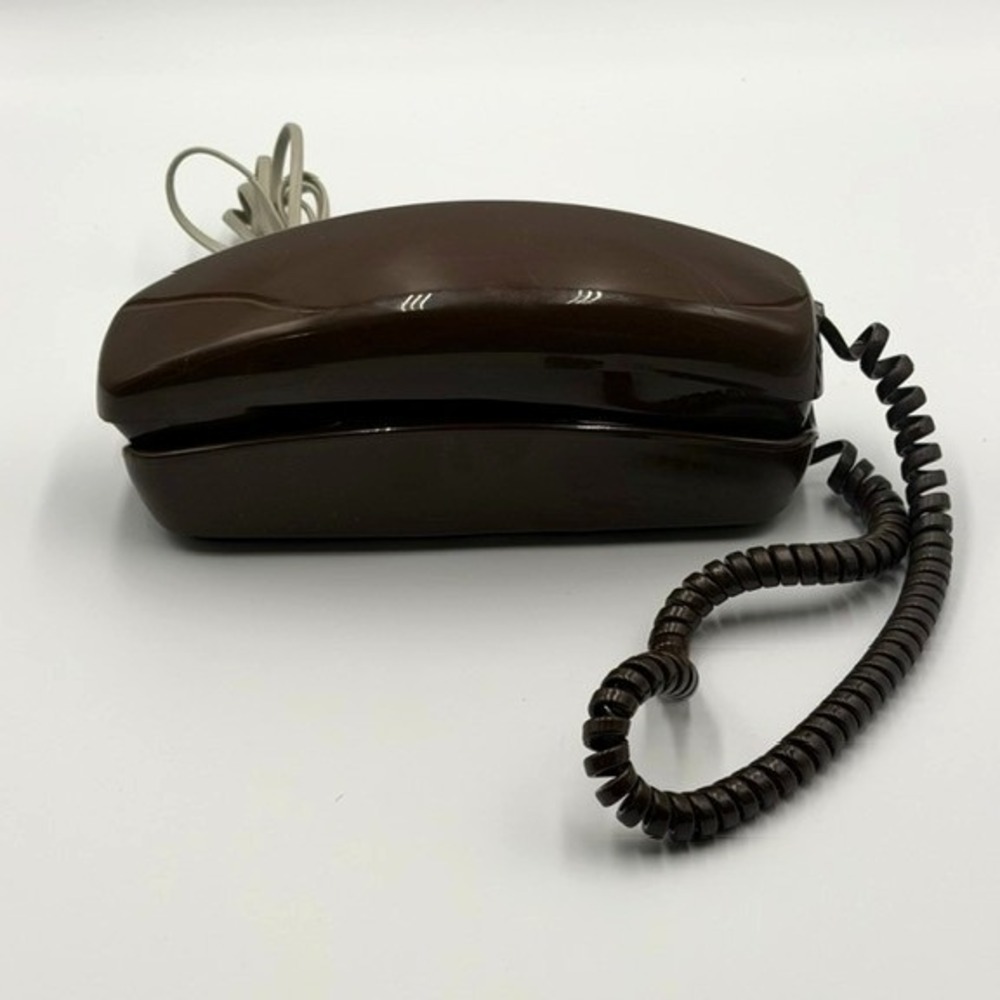 Vintage Stromberg-Carlson Slenderet Brown Rotary Dial Telephone MCM Retro